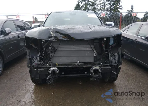 2025 Chevrolet Silverado 1500 4Wd Standard Bed Lt z USA, uszkodzony, nr VIN 1GCUKDED8SZ242984